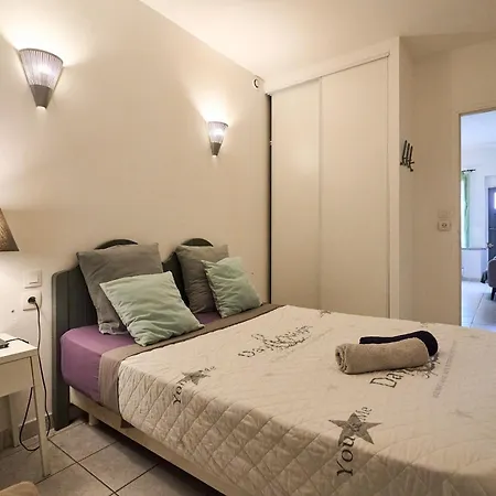 Casa 78 Trivalle - Cite 500m, Parking Public Gratuit 200m, Wifi, Menage Inclus - Free Public Car Park 200m 아파트 *