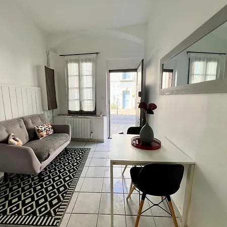 Casa 78 Trivalle - Cite 500m, Parking Public Gratuit 200m, Wifi, Menage Inclus - Free Public Car Park 200m 아파트 *